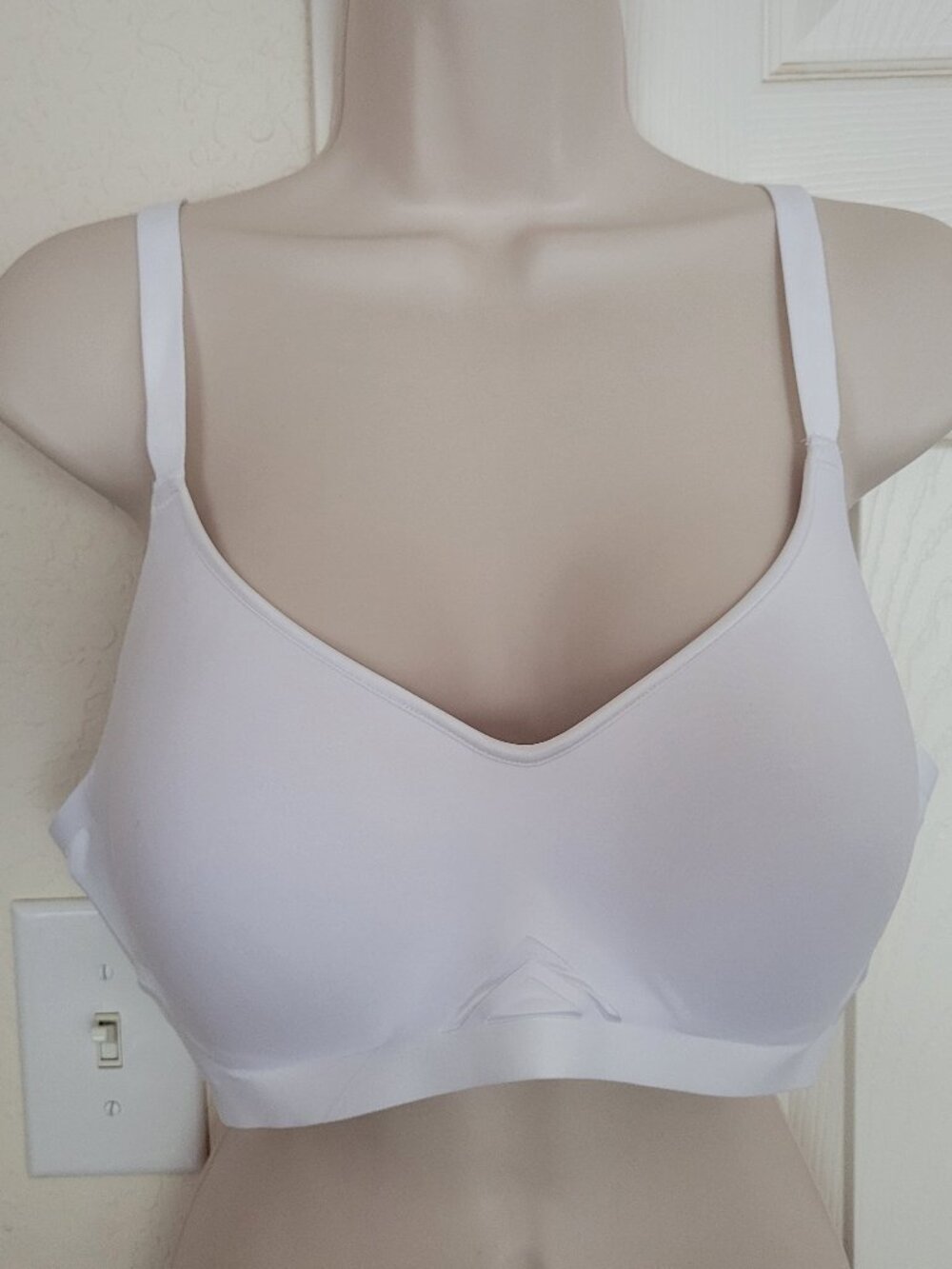 Underoutfit Bra